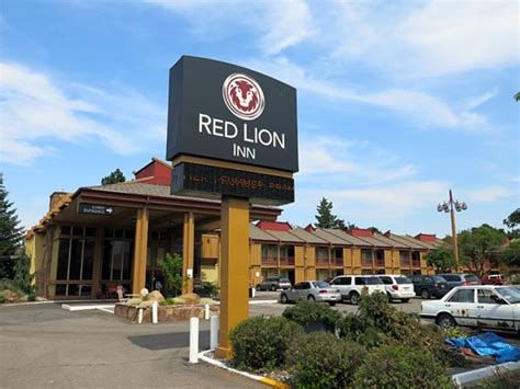 County inks agreement to use Red Lion rooms as non-congregant shelter