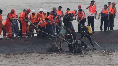 Survivors Rescued, Hundreds Missing as Cruise Ship Capsizes in China's ...