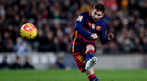 Lionel Messi wins UEFA goal of the season award (video) - Sports ...