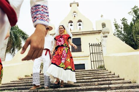 Finding Traditional Mexican Wedding Dresses | LoveToKnow