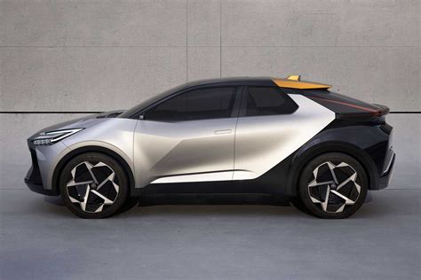 Teaser : All NEW Toyota C-HR เตรียมเปิดตัว 26 มิถุนายน นี้ อาจได้ ...