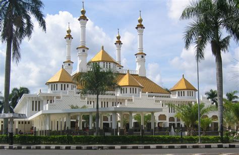 Perekonomian Kota Tasikmalaya: Kota Tasikmalaya Mutiara Dari Priangan Timur