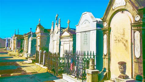 Metairie Cemetery, New Orleans - FrightFind