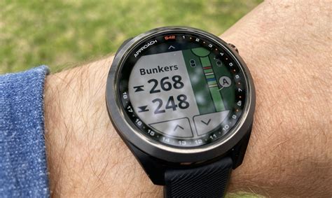 Garmin S42 Review: The New Garmin Approach S42 GPS Watch