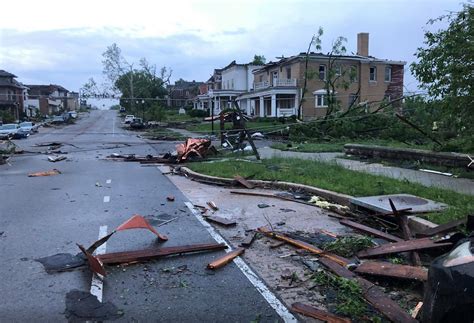 Photos: Tornado rips through Jefferson City, Missouri