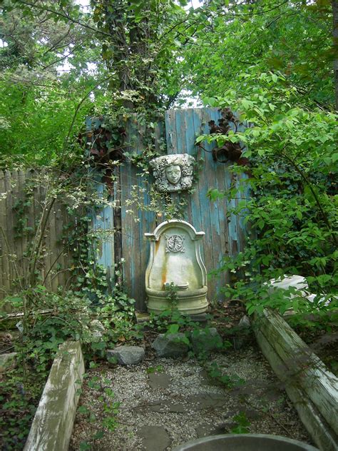 The ruin garden | Storybook gardens, Lost garden, Garden inspiration