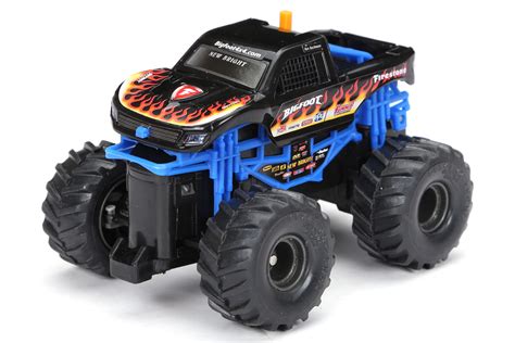 New Bright RC 1:43 Radio Control RC Bigfoot Monster Truck - Walmart.com ...