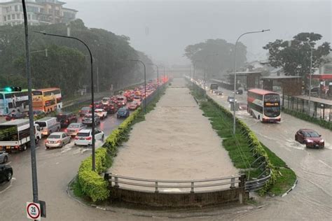 Flash floods across Singapore on Saturday after heavy rain, Singapore ...