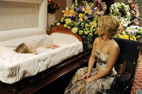 How to Skip a Funeral Without Looking Like a Jerk: 5 Ways to Show You ...