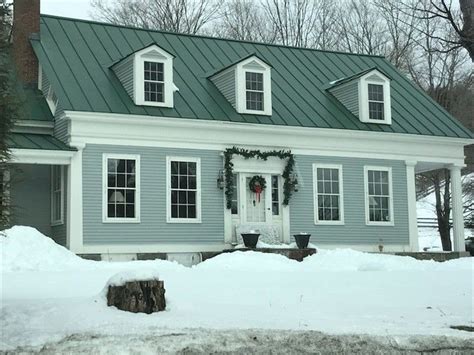 House With Green Roof Best Paint Colors