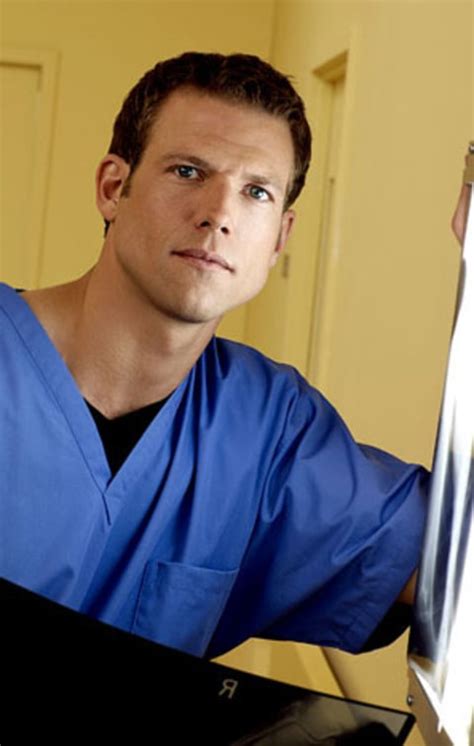 Classify Dr. Travis Stork