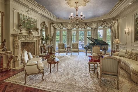 This $13M Gilded Age-Style Mansion Takes Luxury to a Whole New Level ...