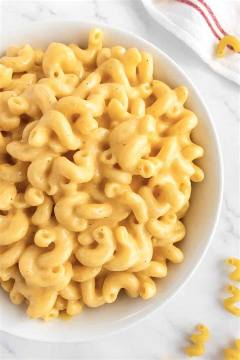 Stovetop Macaroni and Cheese - The BakerMama