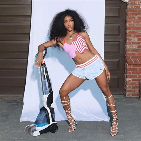 SZA - Wiki, Bio, Facts, Age, Height, Boyfriend, Net Worth