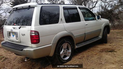 2003 Infiniti Qx4 Base Sport Utility 4 - Door 3. 5l Luxury Suv