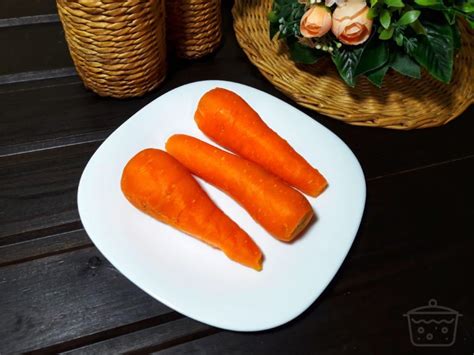 How to Boil Carrots: Step-by-Step Instructions - How-to-Boil.com