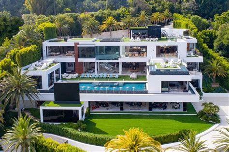 11 of the most expensive homes in America | loveproperty.com