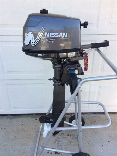 6 HP Nissan/Tohatsu Outboard Motor | Bloodydecks