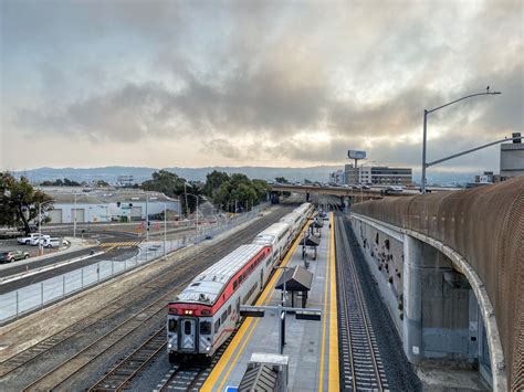 Advanced works at Caltrain stations