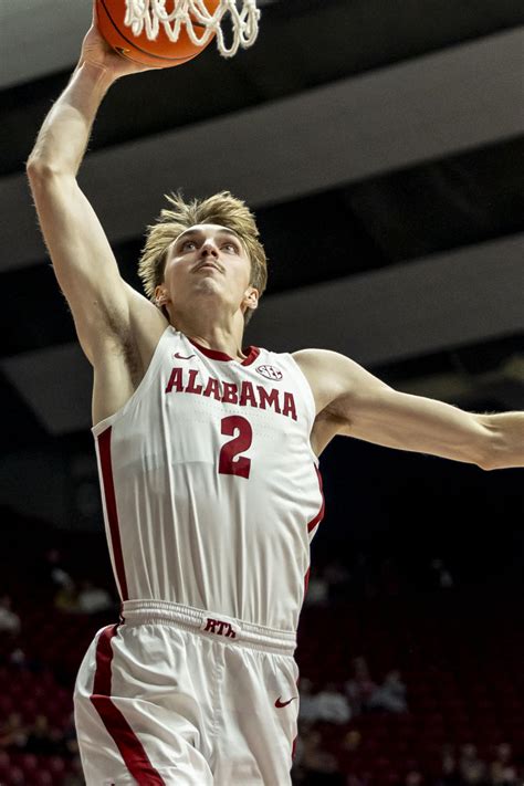 Transfer Grant Nelson scores 24 to lead No. 24 Alabama past Morehead ...