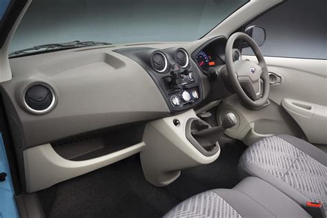 Datsun Go interior video shows boot space, dashboard, seats