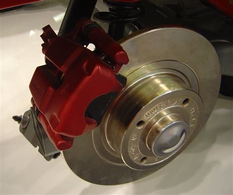 Difference Between Brake Pads and Rotors - Otobots