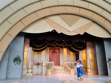 Theater of the Stars – Disney's Hollywood Studios • Fairytale Weddings ...