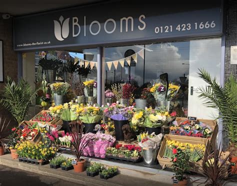 Halesowen Florist - Same Day Flower Delivery Order by 2pm