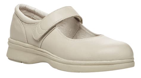 Propet Mary Jane Women's Orthopedic Shoe | Diabetic Shoes | Wide Width ...