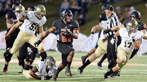 Mercer hosts football watch party for Saturday game against Auburn ...