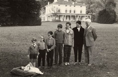 NPG x34819; Charlie Chaplin with his family - Large Image - National ...