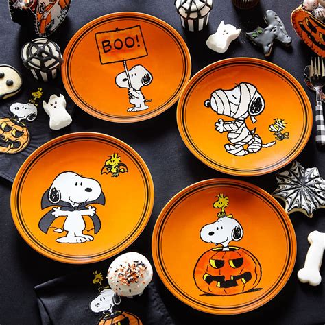 How to Host a Party Inspired By 'It's the Great Pumpkin, Charlie Brown'