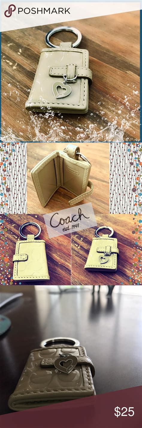 Coach Mini Wallet Keychain | Mini wallet, Keychain wallet, Purse charms