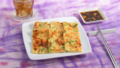 Seafood Jeon (Korean-Style Pancakes) | Zojirushi.com