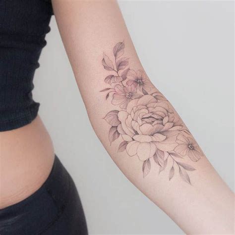 Periwinkle Flower Tattoos Design Ideas | Tatouage épaule femme ...