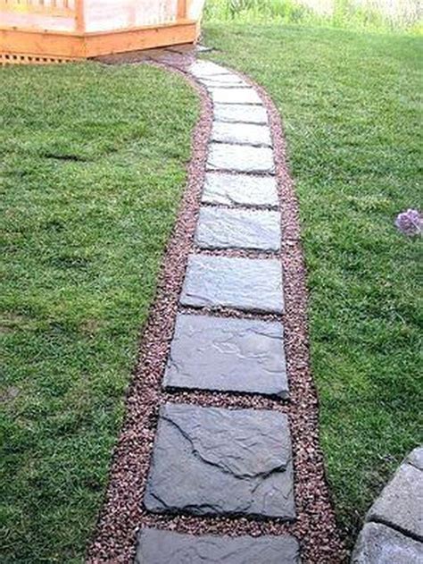 10+ Stepping Stones Walkway Ideas – HOMYRACKS