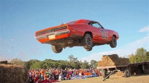 General Lee Stunts - Best Cars Wallpaper