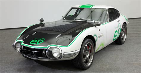 2000GT SOLAR EV | 出展車両／開発者インタビュー | TOKYO AUTO SALON 2012 | GAZOO Racing ...