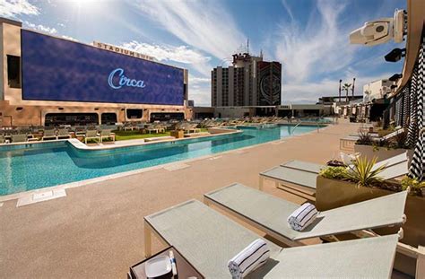 Circa Pool | Cabanas & Daybeds | Hours & Photos | Las Vegas