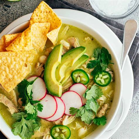 Easy Pozole Verde De Pollo Recipe | Deporecipe.co