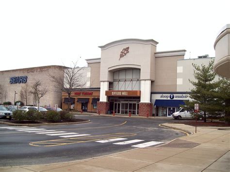 Deptford Mall Entrance | Entrance to Deptford Mall between S… | Flickr