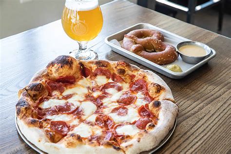 The 5-Minute Guide to Pairing Pizza and Beer • Hop Culture