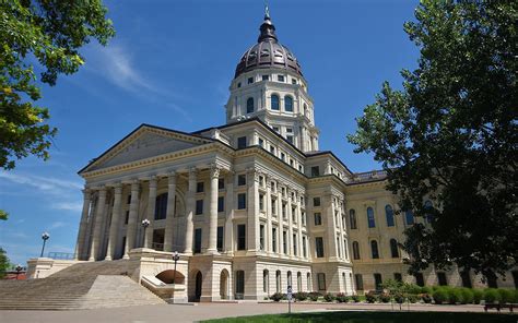 Topeka Is Paying People $15,000 to Move There - InsideHook