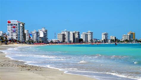 Los Lugares Turísticos De Santa Elena: Playa San Lorenzo- Salinas