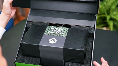 Xbox Series X Unboxing - GadgetMatch