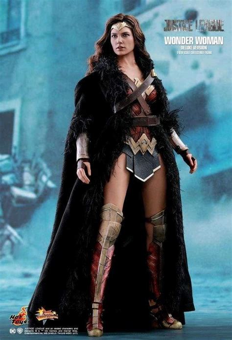 JL Movie – Wonder Woman Dlx 12″ Figure – Pop Stop