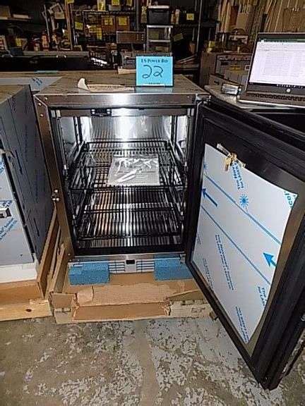 Perlick Undercounter Refrigerator - US Power Bid