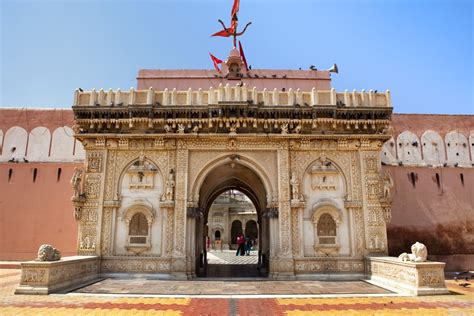 Karni Mata Temple – Deshnoke, Rajasthan | Direct Supply Network ...