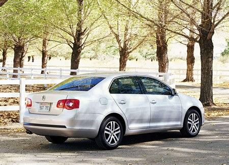 Bora, Jetta y otros modelos de Volkswagen son llamados a revisión en México