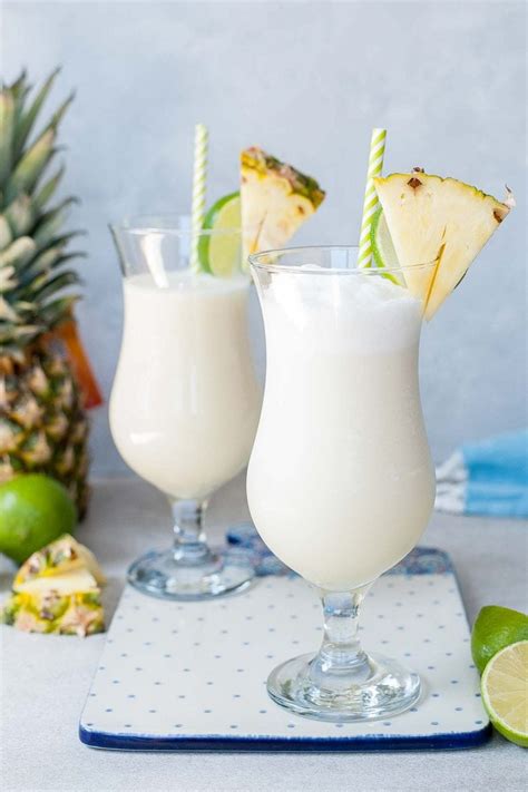 The best Pina Colada Recipe - Everyday Delicious